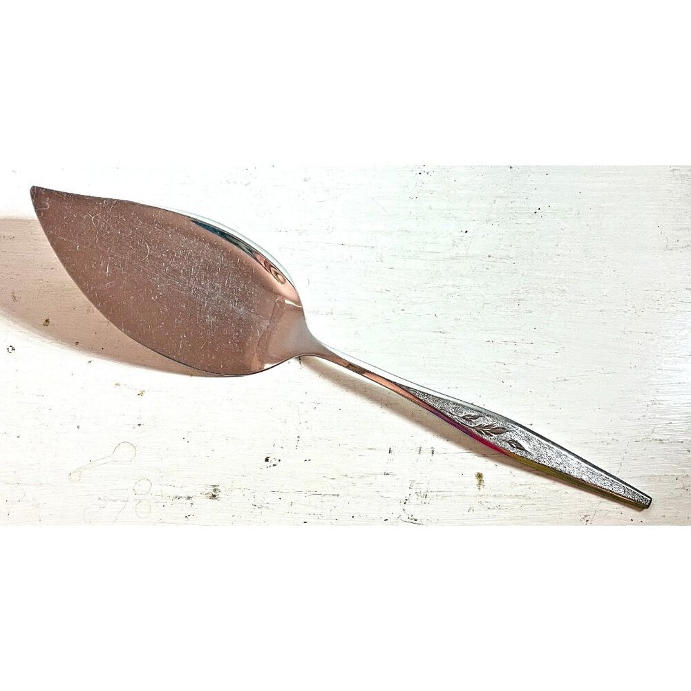 Oneida Community All Stainless Woodmere Vintage Pie Server or Cake Lifter 9.5"